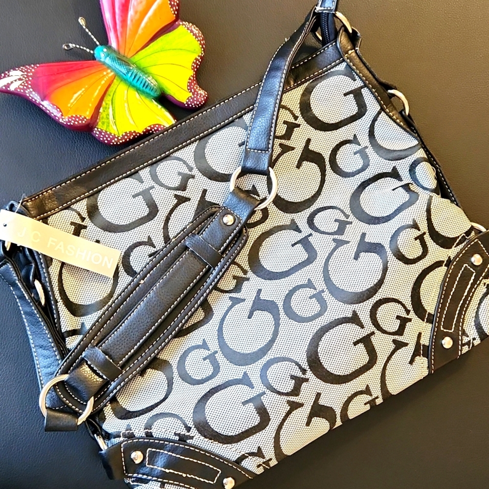 JC FASHION NWT Shoulder Purse